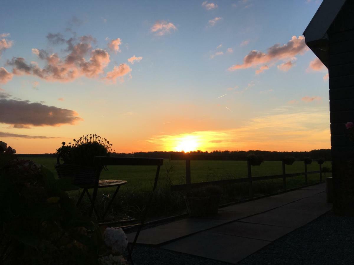 Jo'S B&B Purmer Exterior photo